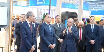 رئيس الرقابة المالية يستعرض التحول الرقمي للنظام المالي غير المصرفي في معرض Cairo ICT