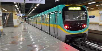 عطل فني مؤقت يتسبب في توقف حركة مترو الأنفاق بالخط الثالث