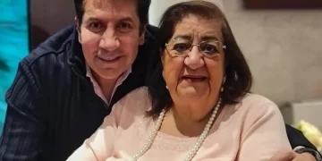 المستشار أمير رمزي يعلن تفاصيل جنازة والدته الراحلة مرجريت توفيق