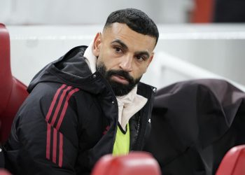 أزمة جديدة في ليفربول.. صلاح يكشف تفاصيل خلافه داخل النادي