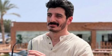 المحكمة الاقتصادية تحكم بالحبس عامين على التيك توكر “شاكر محظور”