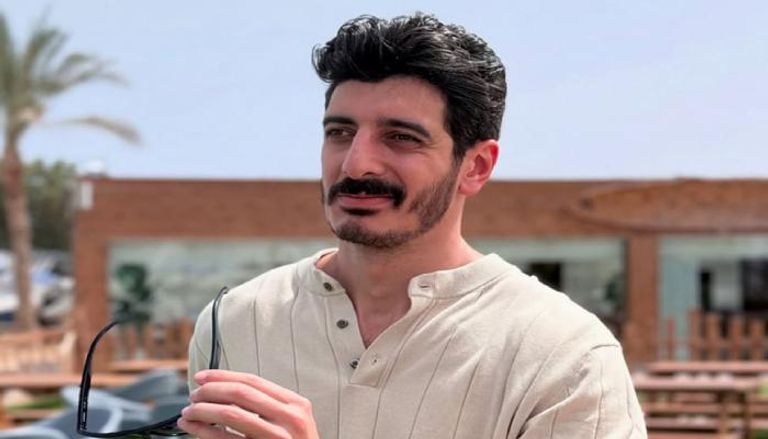 المحكمة الاقتصادية تحكم بالحبس عامين على التيك توكر “شاكر محظور”