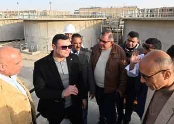 وزير الإسكان يتفقد محطة تنقية مياه الشيخ زايد لمتابعة رفع كفاءتها