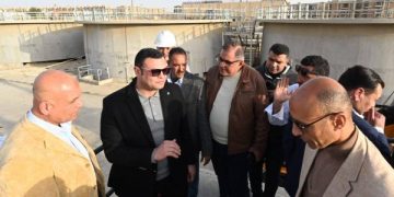 وزير الإسكان يتفقد محطة تنقية مياه الشيخ زايد لمتابعة رفع كفاءتها